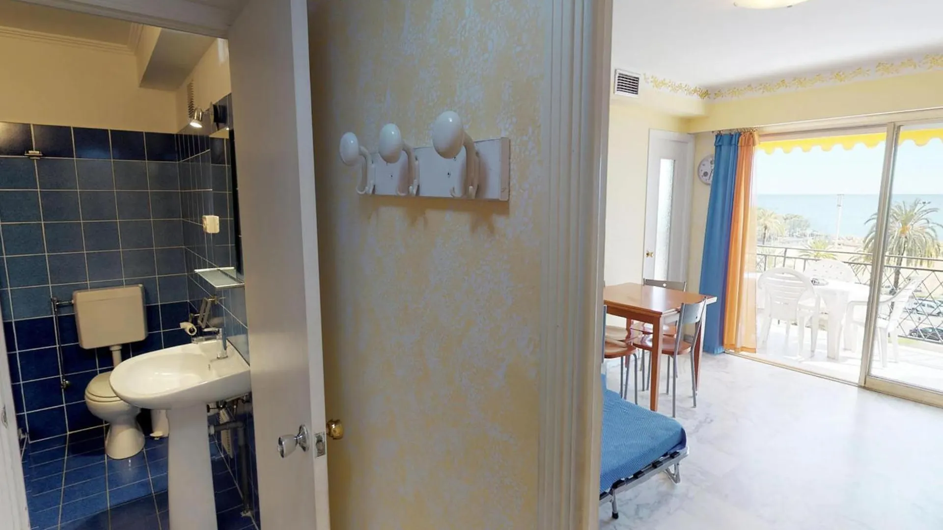 Apartamento Studio Climatise Avec Terrasse Face Mer A Menton - Fr-1-196-208